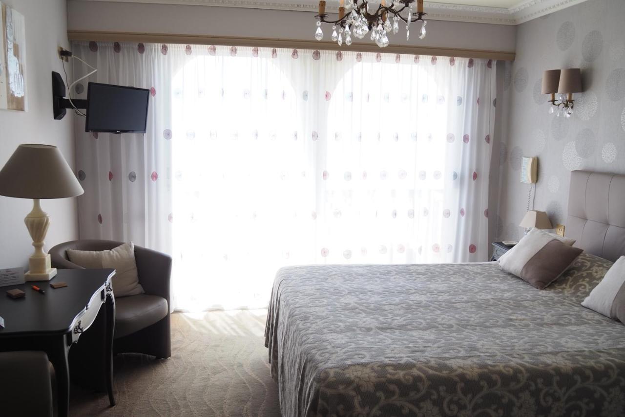 Hotel Primavera سانت باليه سور مير المظهر الخارجي الصورة